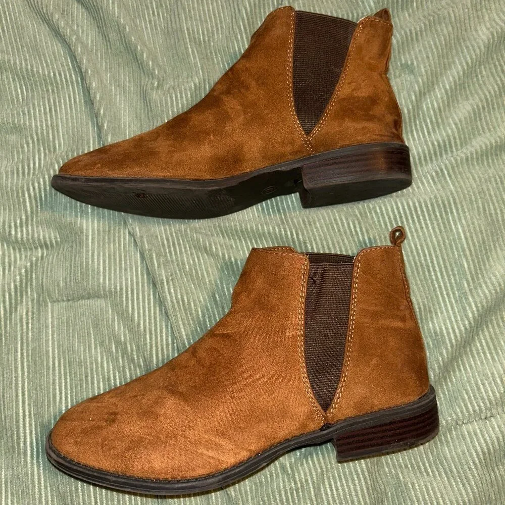 Booties - Picture 1 of 5